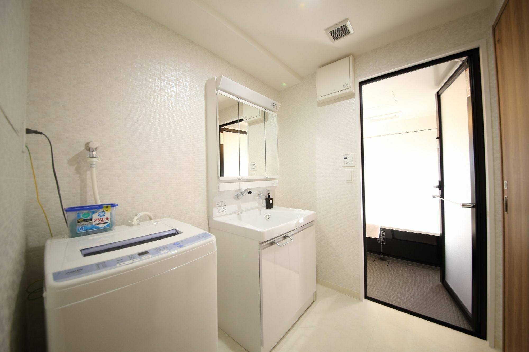 Alex's Shinsaibashi Apartamento