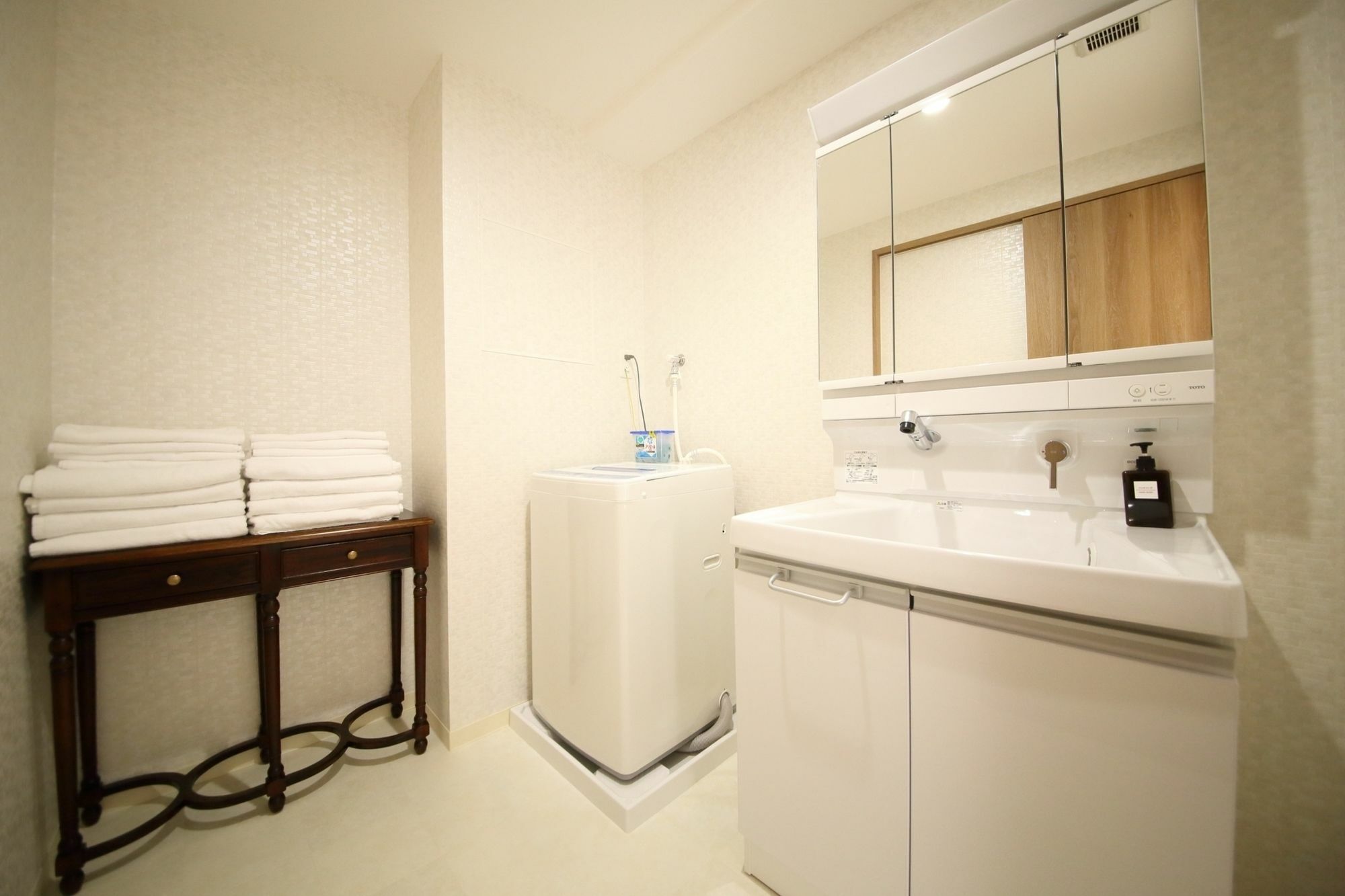 Apartamento Alex's Shinsaibashi